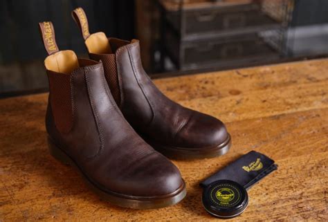 dr martens dubbin wax for boots.